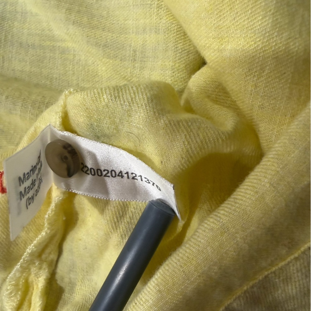 Marine Layer Yellow Top with Colorful Greeting words. Gently Used. - Picture 6 of 9